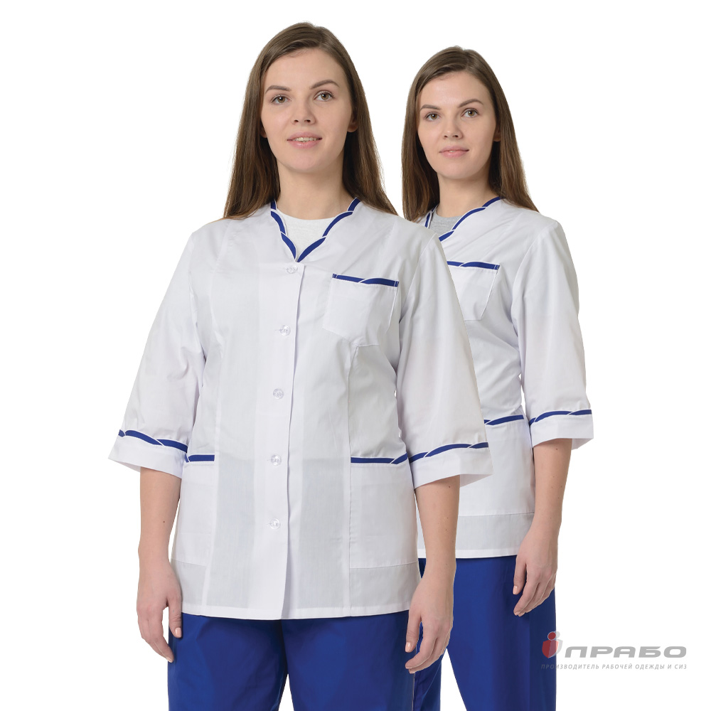 Костюм женский «Олеся» белый/василёк (блузон и брюки). Артикул: М103. Цена от 1 795,00 р. в г. #REGION_NAME#